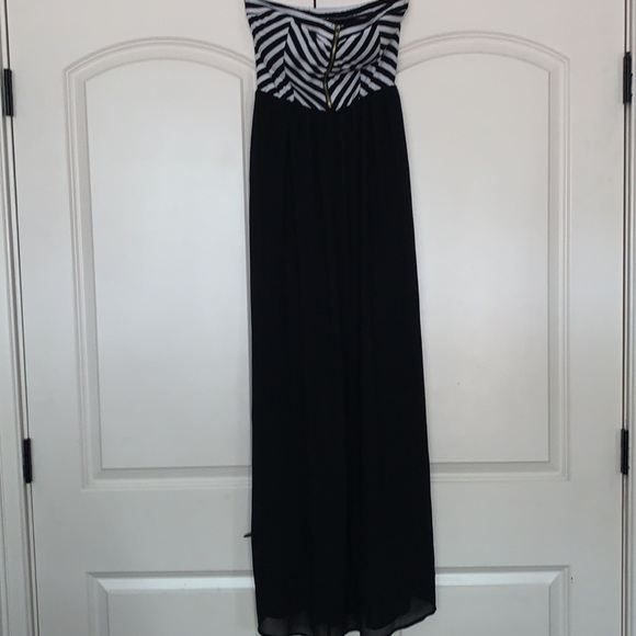 Iris polyester spandex medium black & white stripe strapless  maxi dress. - Picture 2 of 5